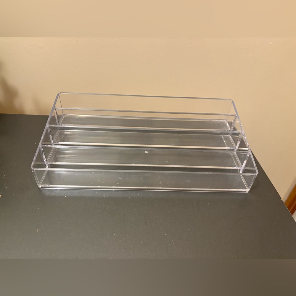 4 Tiered Vanity Display Stand